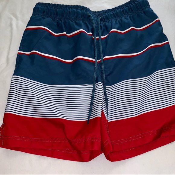 Men’s size small ( 28-30 ) Swimming Trunks - Picture 2 of 7